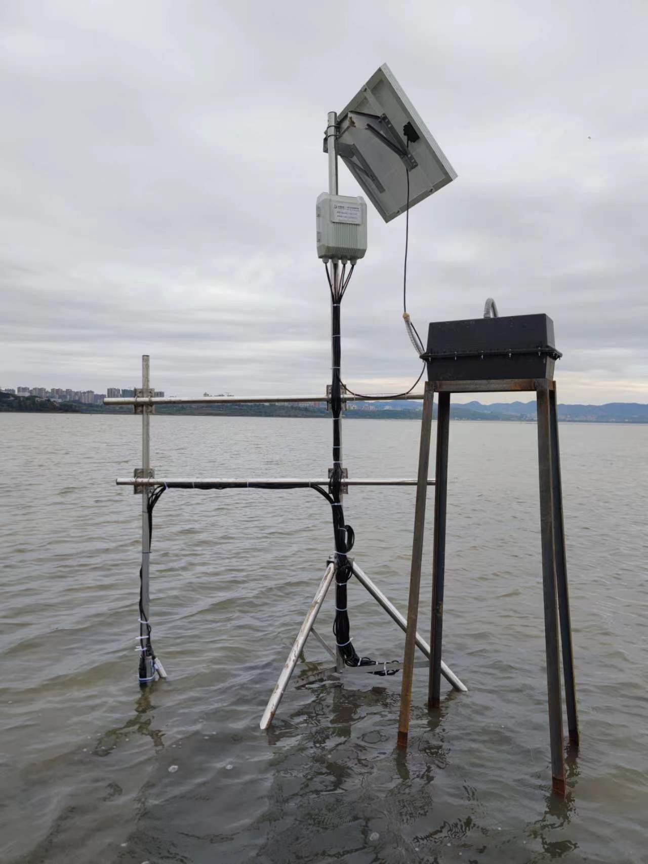 水位、温度测量